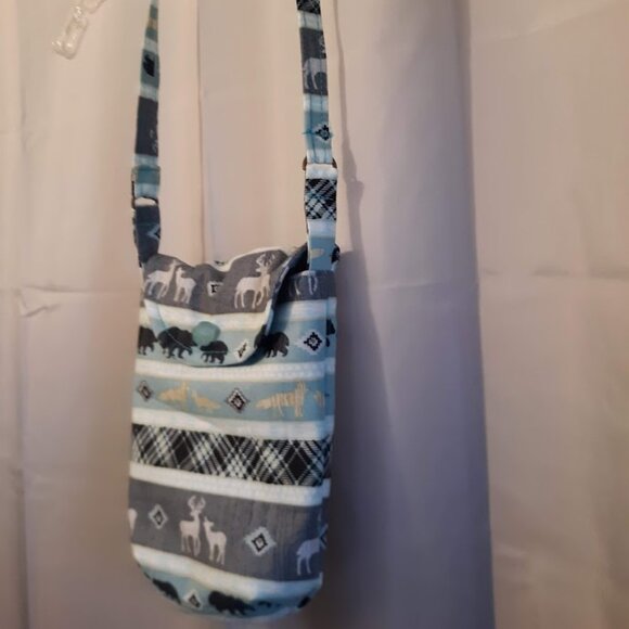 NEW Woodland Creatures Western print Crossbody Pouch Purse bag Flip Top Sling - Picture 5 of 12